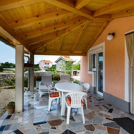 Apartman Dobrila Vrh  Exteriér fotografie