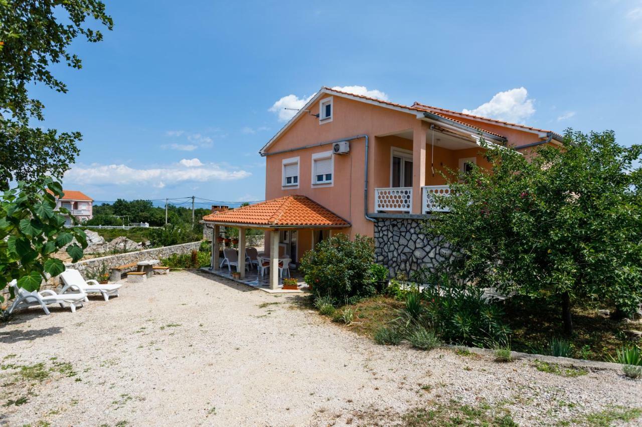 Apartman Dobrila Vrh  Exteriér fotografie