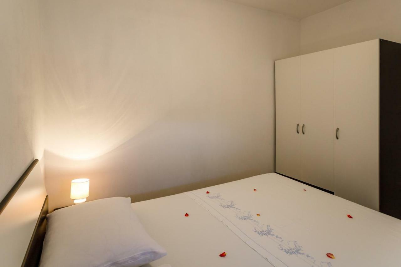 Apartman Dobrila Vrh  Exteriér fotografie